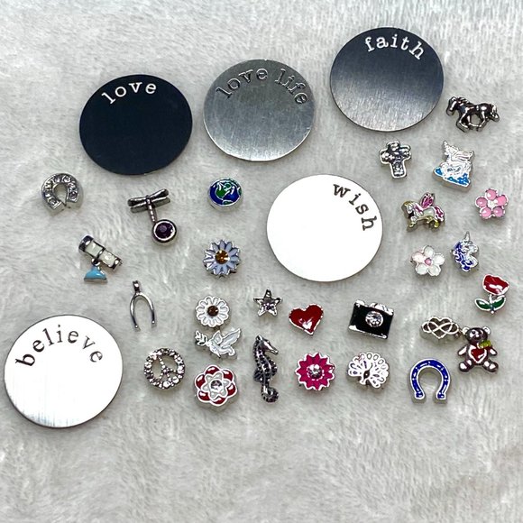 Custom Floating Locket Pendant with Chain - Picture 14 of 14